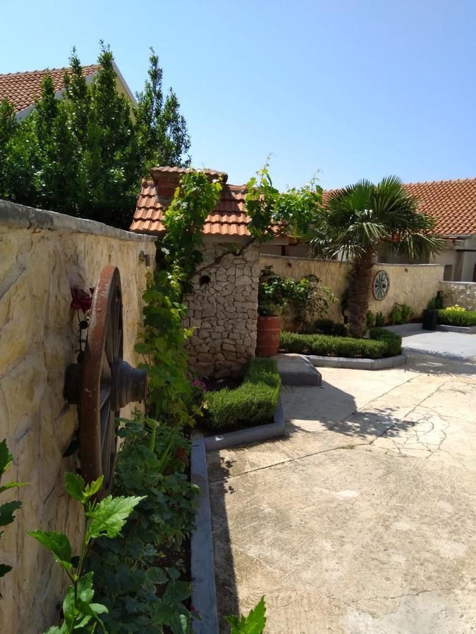 Tonci Apartment