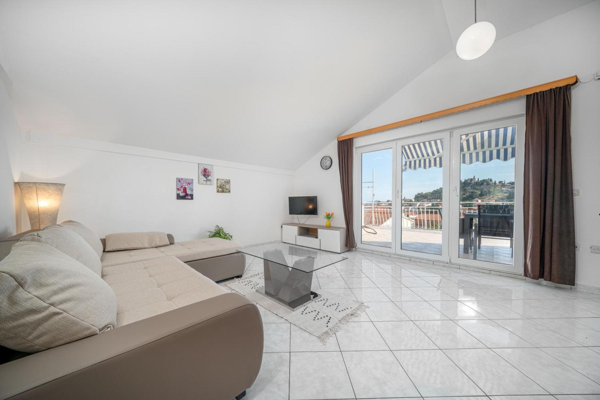 Apartment Tonci Tribunj (Sibenik-Knin)