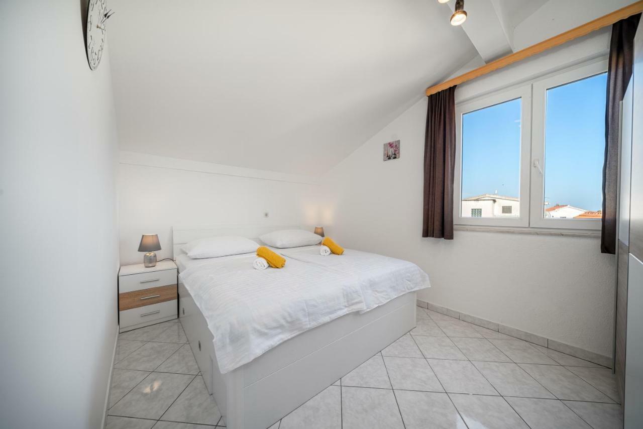 Tonci Tribunj (Sibenik-Knin)