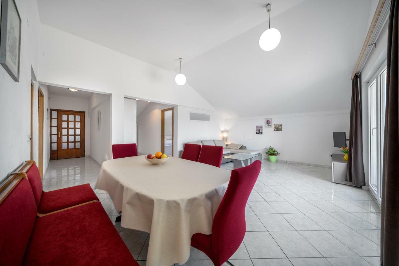 Apartment Tonci *